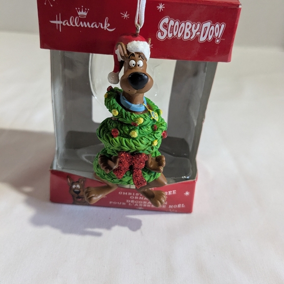 Hallmark Scooby Doo Christmas Tree Ornament Tangled In Wreath Hanna Barbera - Picture 1 of 7